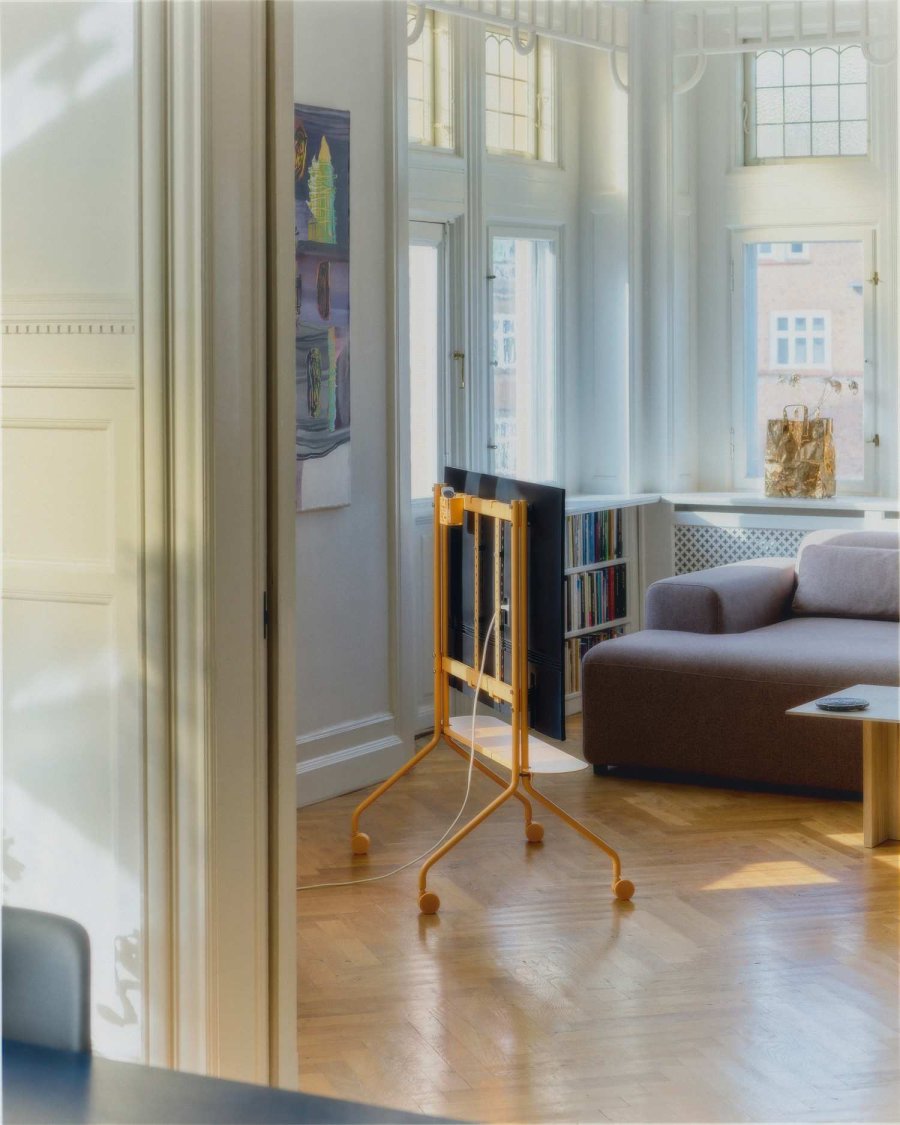 Pedestal Moon Light Shelf 82 cm, Apricot